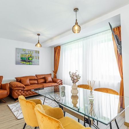 Cozy Brand New Boutique Aparthotel Braşov Exterior foto