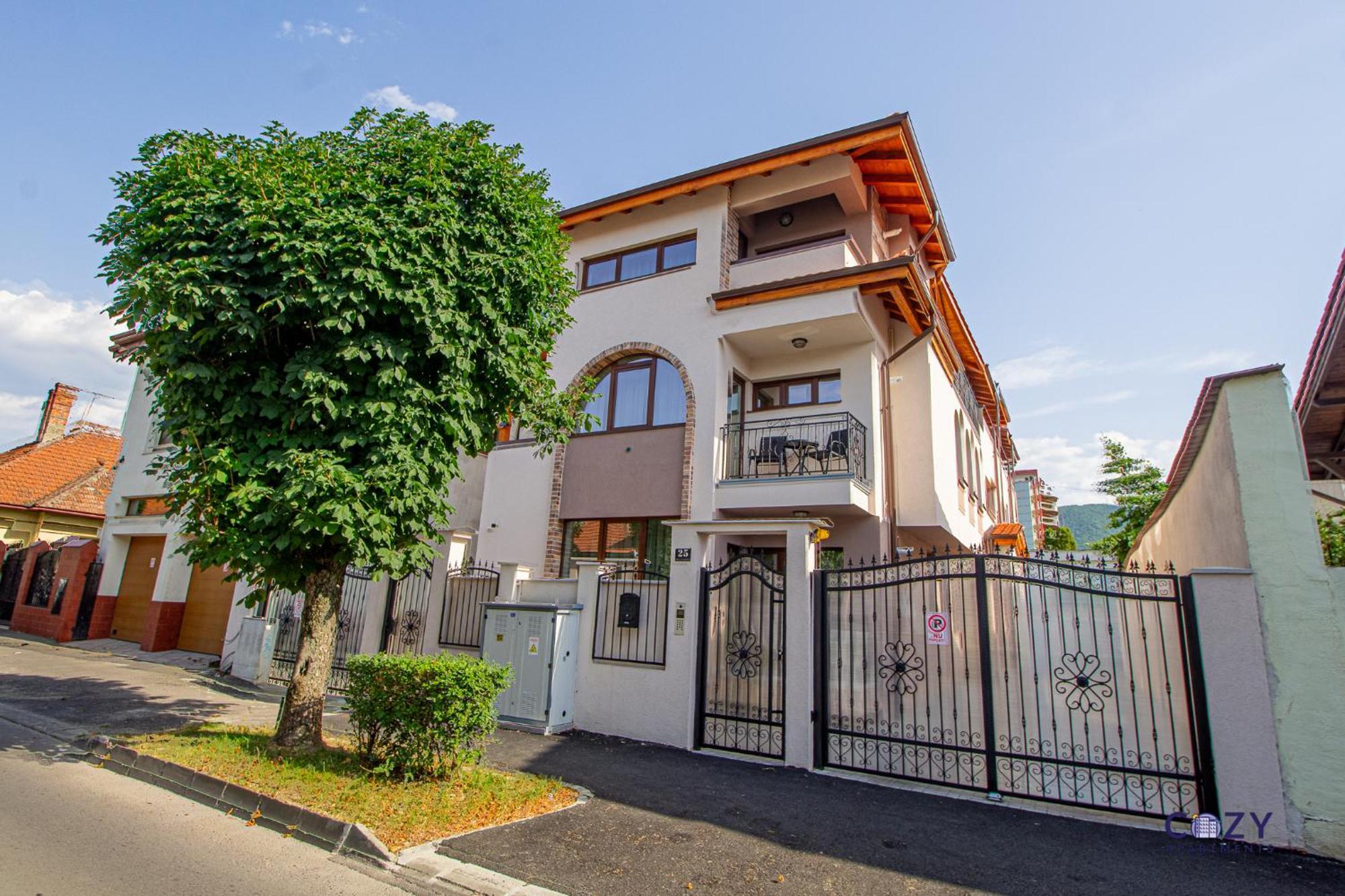 Cozy Brand New Boutique Aparthotel Braşov Exterior foto