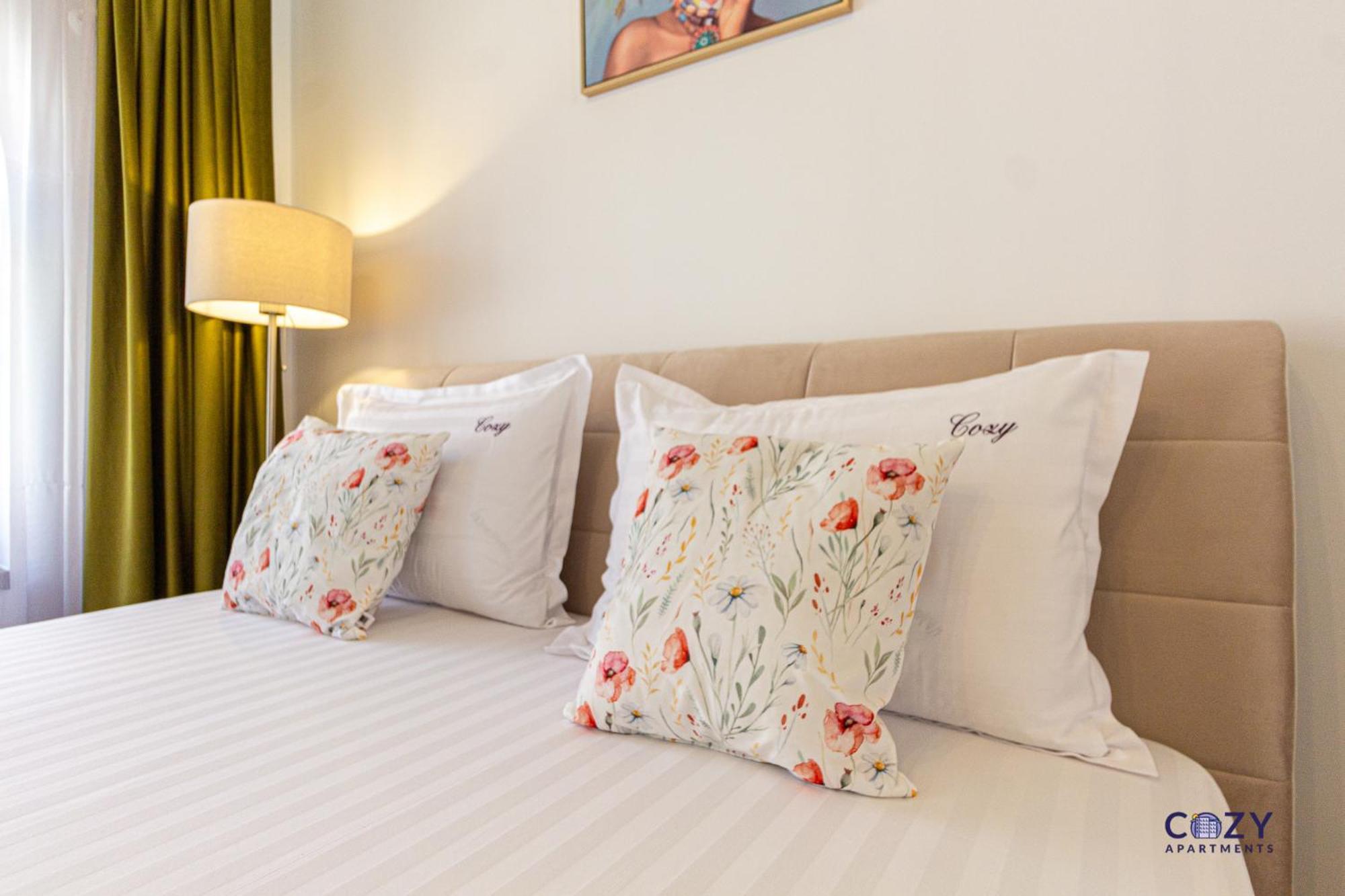 Cozy Brand New Boutique Aparthotel Braşov Exterior foto