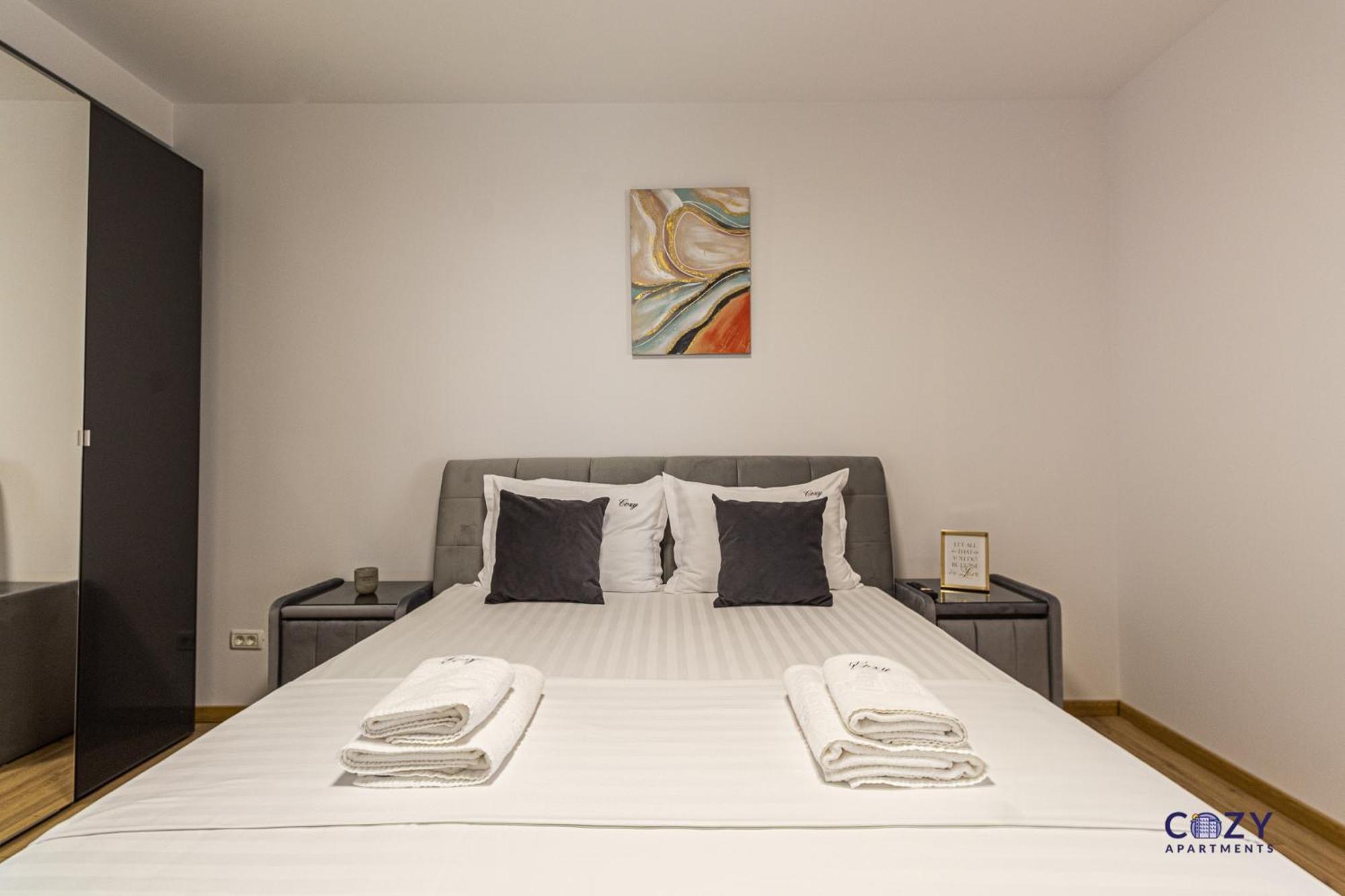 Cozy Brand New Boutique Aparthotel Braşov Exterior foto